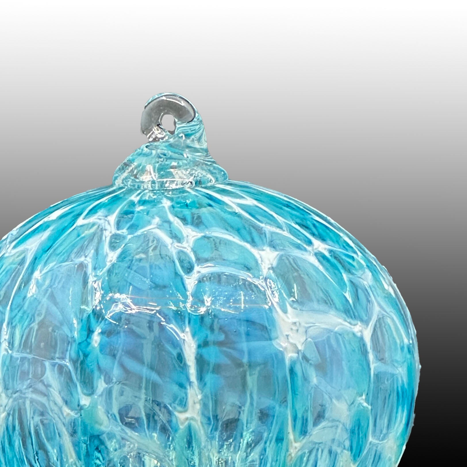 Birthstone ornaments • March