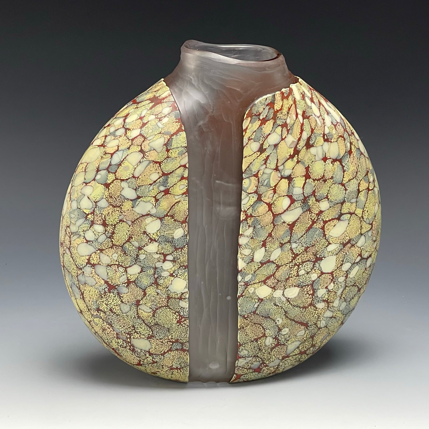 sandy cascade vase