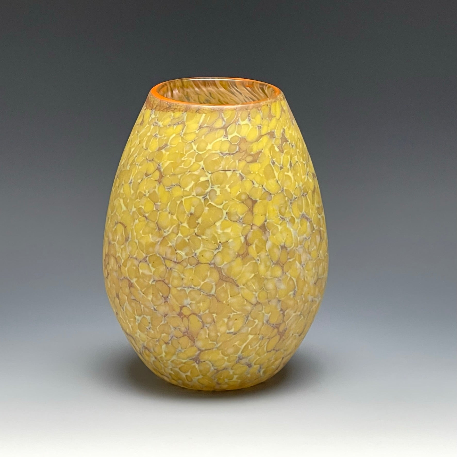 curry simple vase