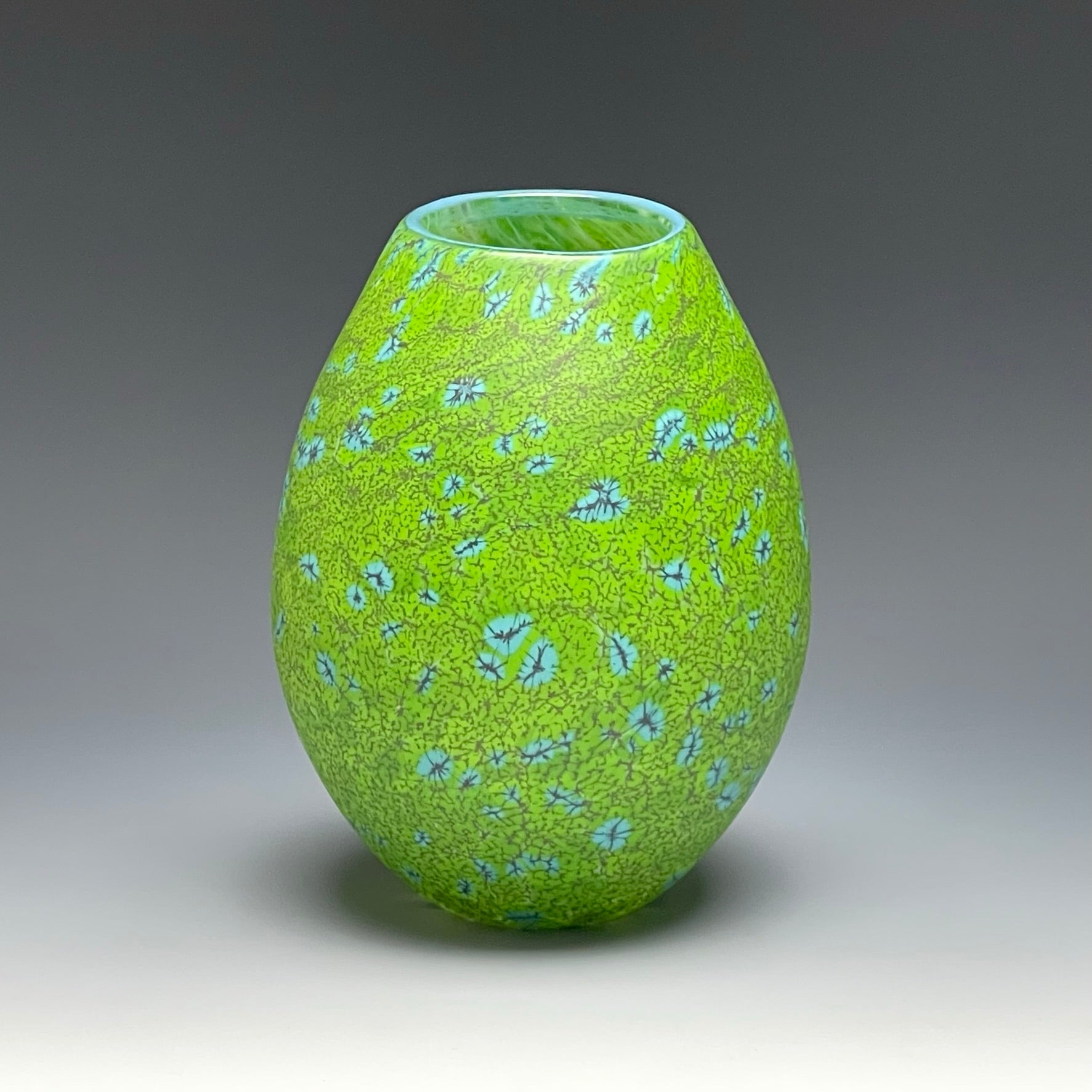 green simple vase