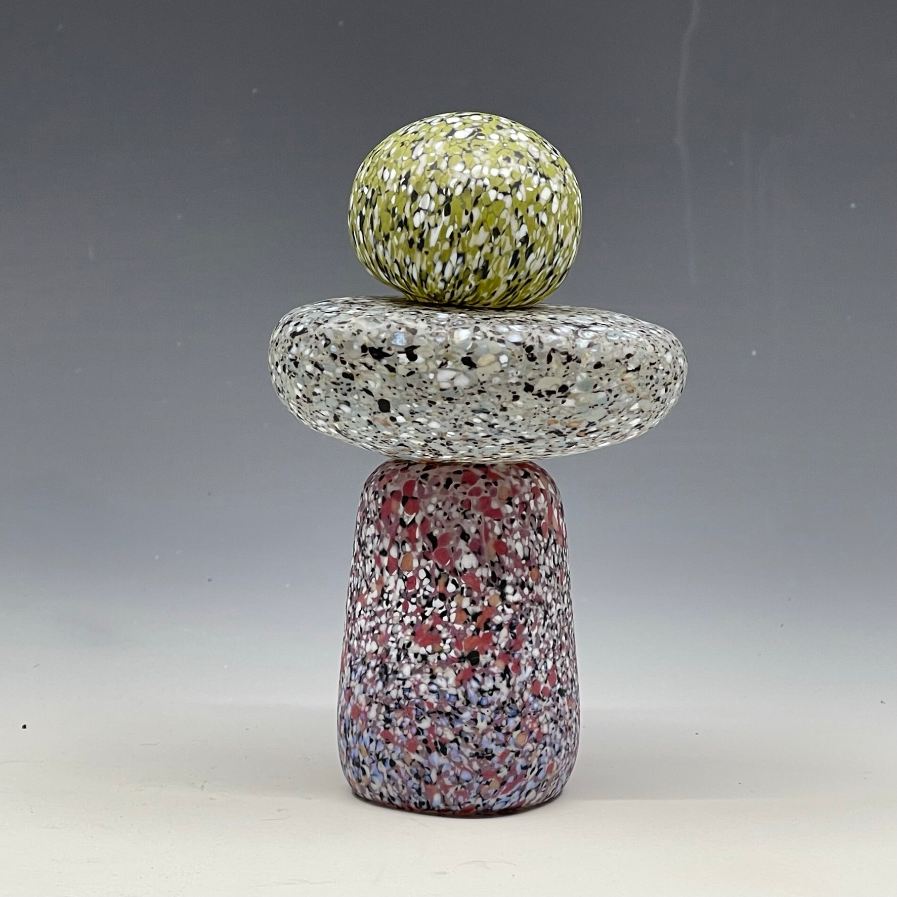 3 stone glass cairn